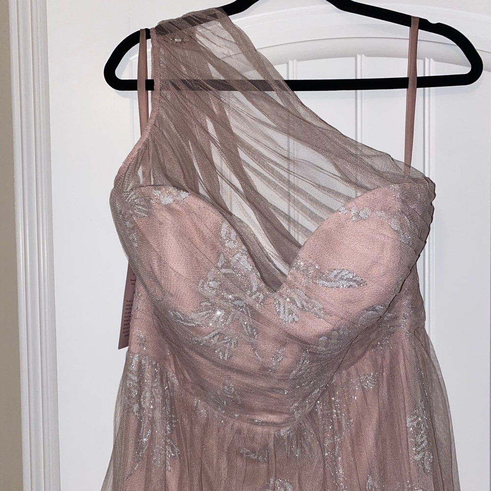 BHLDN Women’s Formal Dress Size 18 - Picture 2 of 6